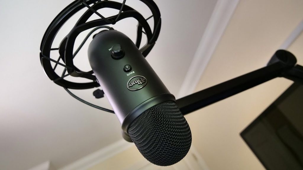 Blue Streaming Mic on Boom Arm